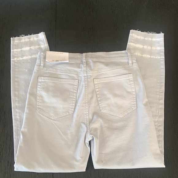 NWT Loft Cropped High Waisted Jeans - Picture 6 of 6